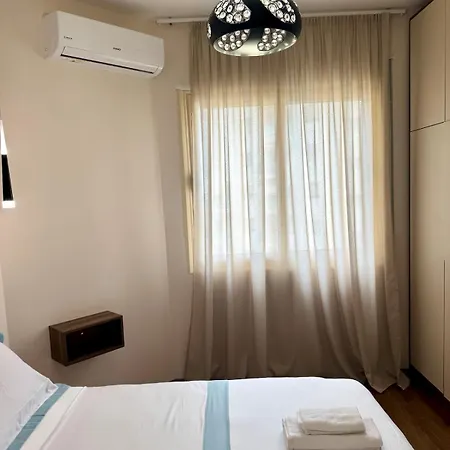 Family Seaside Apartment Vlore