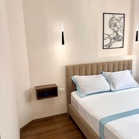 Family Seaside Apartment Vlore