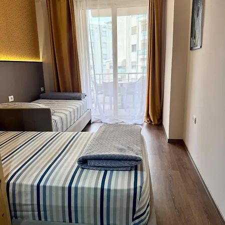Family Seaside Apartment Vlore